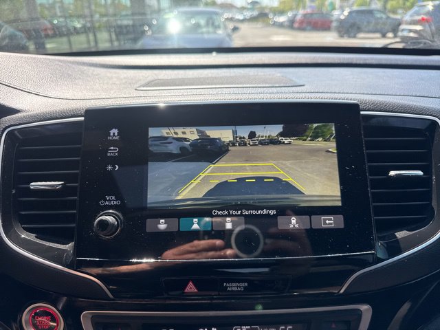 Used 2021 Honda Pilot Black Edition image 13