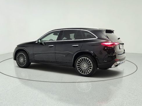 Used 2023 Mercedes-Benz GLC 300 image 7