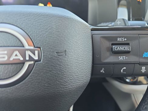 New 2026 Nissan Pathfinder SL AWD/4WD image 18