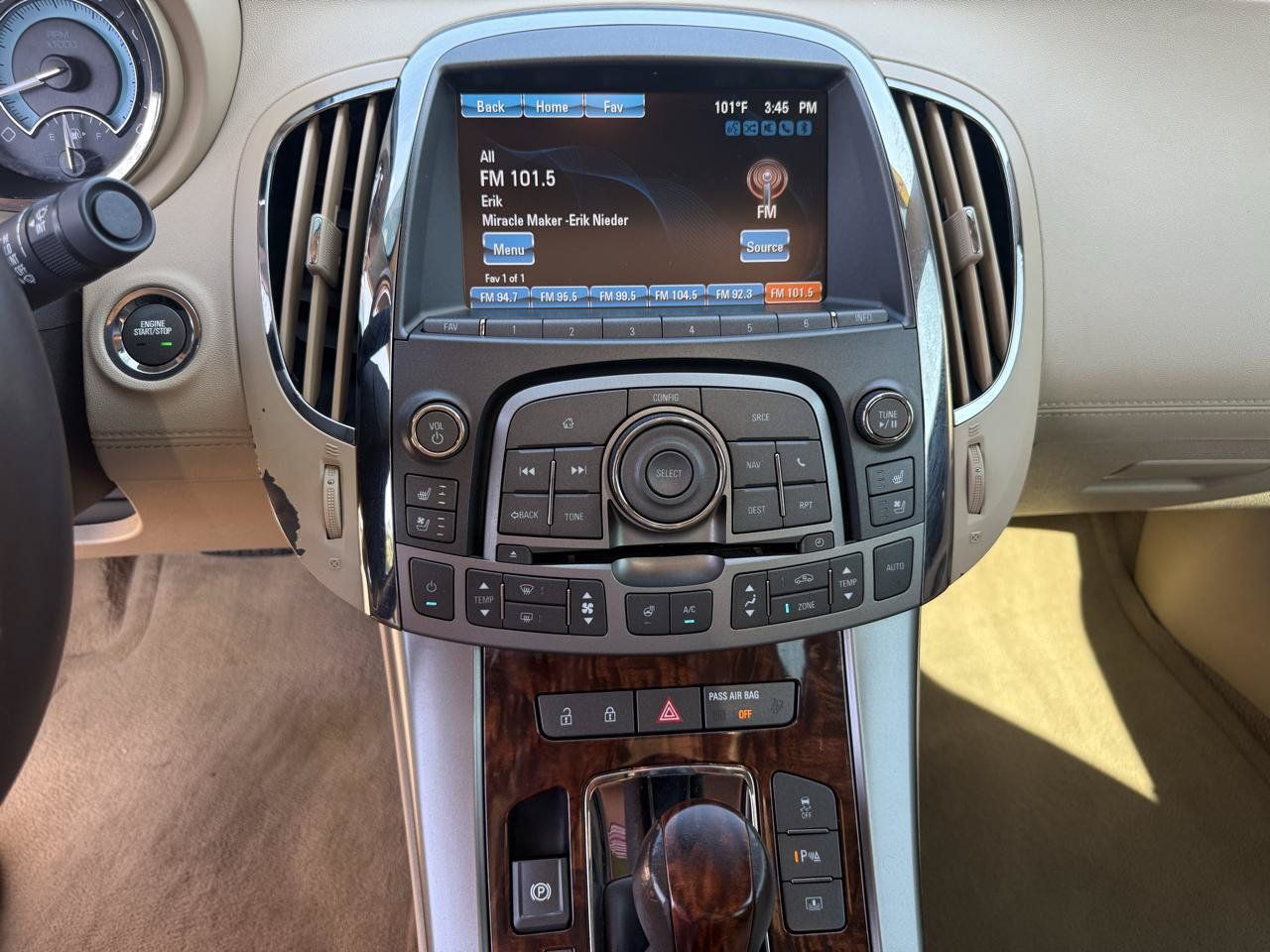 Used 2013 Buick LaCrosse Touring FWD image 11