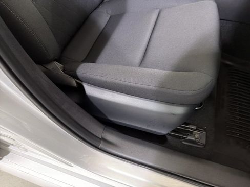 Used 2026 Toyota Corolla LE FWD image 37