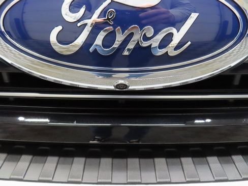 Used 2025 Ford F250 Platinum w/ FX4 Off-Road Package image 52