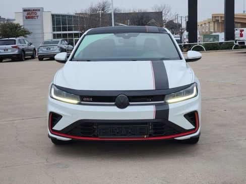 Used 2025 Volkswagen Jetta GLI Autobahn image 10