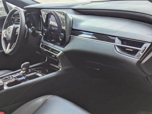 Used 2024 Lexus RX 350 FWD w/ Technology Package image 21