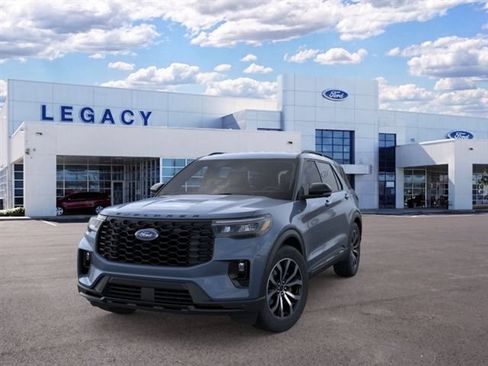 New 2026 Ford Explorer ST-Line w/ Premium Package RWD image 2