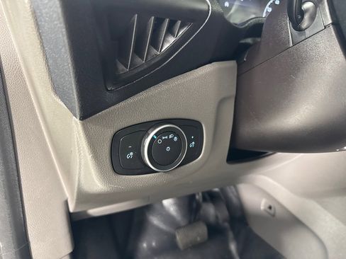 Used 2020 Ford Transit Connect XL image 15