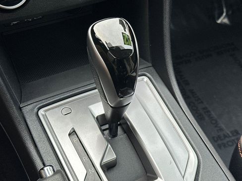 Used 2022 Subaru Crosstrek 2.0i Premium w/ Popular Package #3 image 21