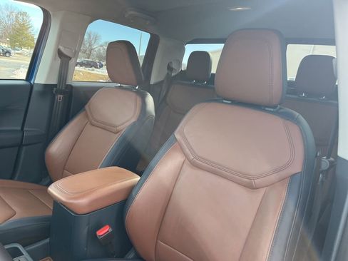 Used 2024 Ford Maverick Lariat image 14