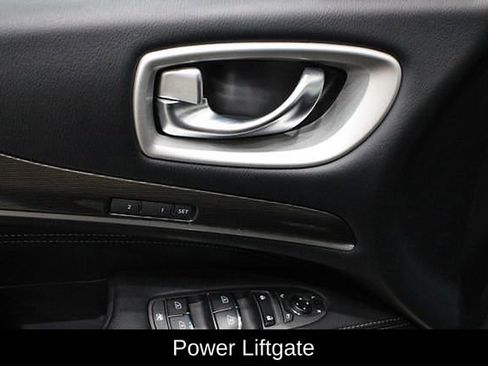 Used 2020 INFINITI QX60 Luxe w/ Essential Package image 19