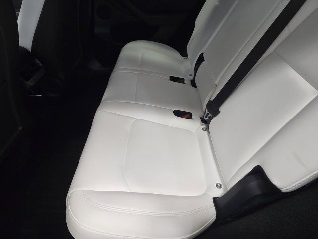 Used 2024 Tesla Model Y Performance AWD/4WD image 24
