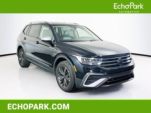 Used 2024 Volkswagen Tiguan Wolfsburg Edition image 1
