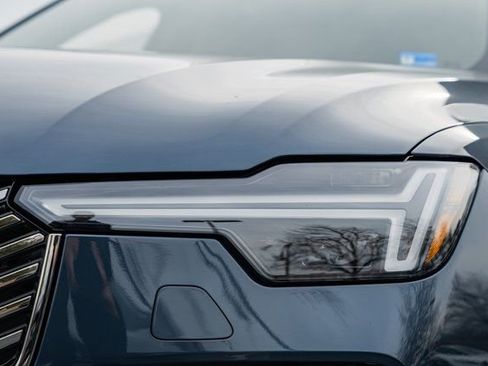 New 2026 Volvo XC90 B6 Plus w/ Protection Package Premier image 13