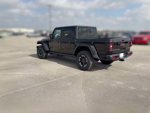 New 2026 Jeep Gladiator Rubicon image 8
