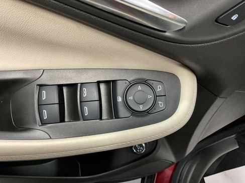 Used 2024 Buick Encore GX Preferred w/ Comfort Package FWD image 11
