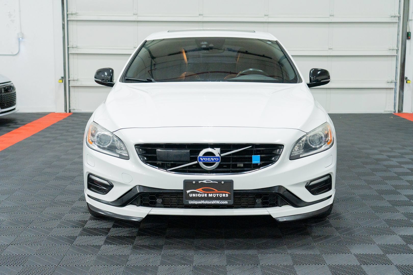 Used 2017 Volvo V60 T6 Polestar AWD/4WD image 2