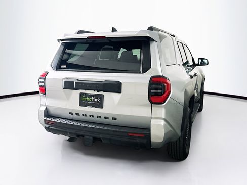 Used 2025 Toyota 4Runner SR5 image 9