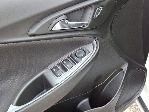 Used 2024 Chevrolet Malibu LT image 27