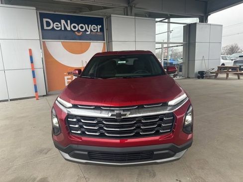 New 2026 Chevrolet Equinox LT AWD/4WD image 2