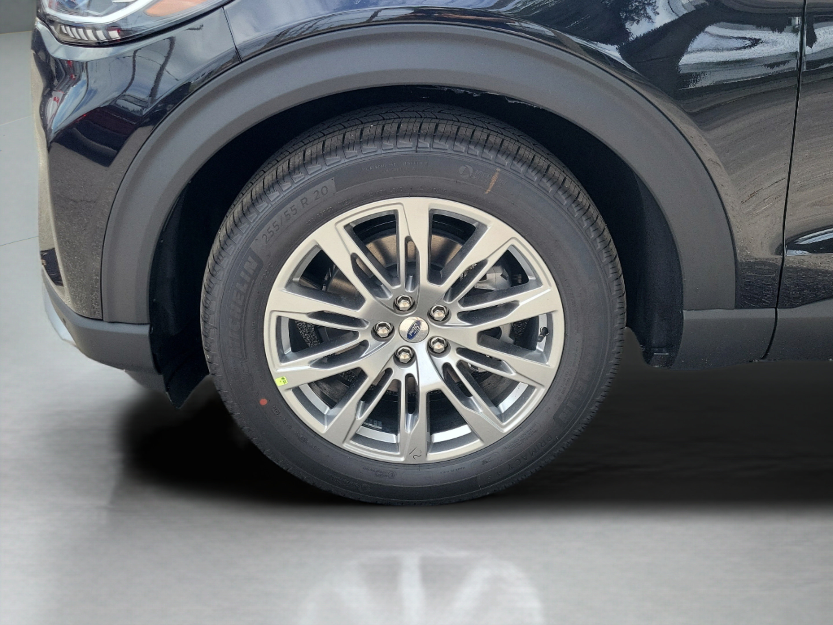New 2026 Ford Explorer Platinum RWD image 31