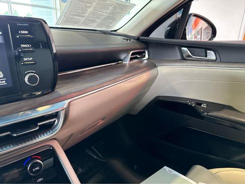 Used 2021 Kia K5 EX FWD image 33