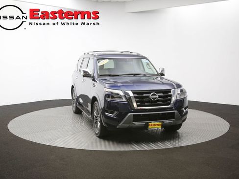 Used 2023 Nissan Armada Platinum w/ Captain's Chairs Package AWD/4WD image 54