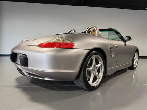 Used 2004 Porsche Boxster S RWD image 4