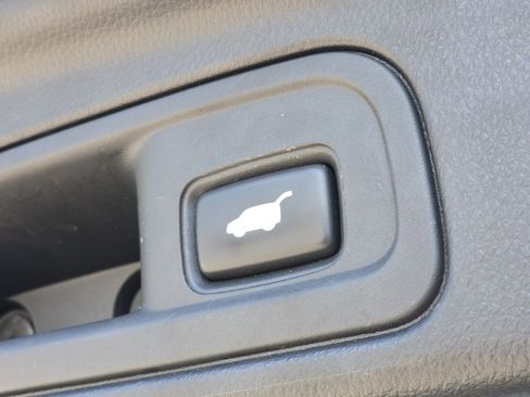 Certified 2021 Honda Pilot Black Edition image 21