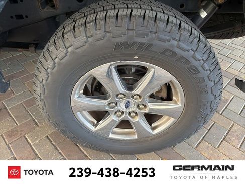 Used 2018 Ford F150 Lariat w/ Equipment Group 502A Luxury image 12