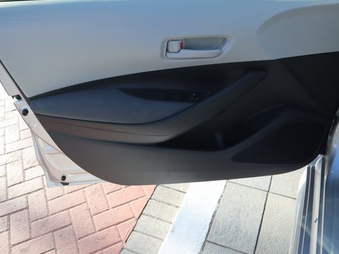 Used 2023 Toyota Corolla LE image 13