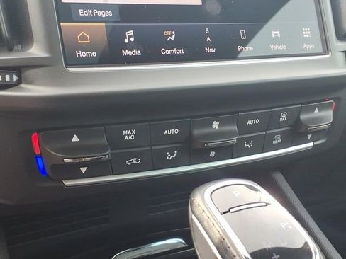 Used 2023 Maserati Levante Modena AWD/4WD image 10