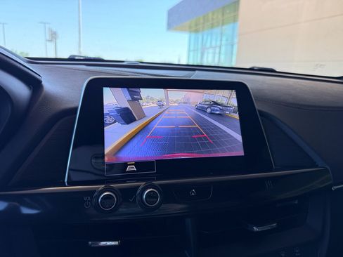 Used 2021 Cadillac CT4 V w/ Technology Package RWD image 19