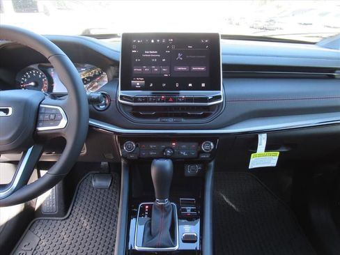 New 2026 Jeep Compass Trailhawk image 21