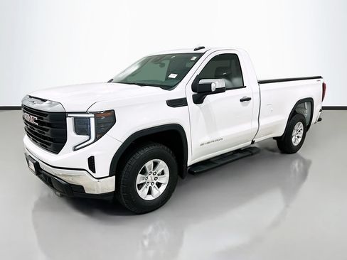 Used 2025 GMC Sierra 1500 Pro w/ Pro Value Package AWD/4WD image 3