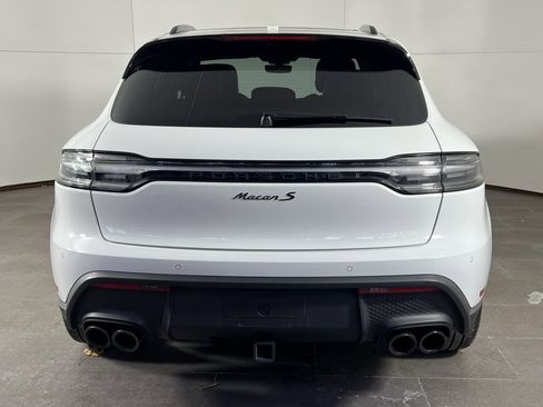 Certified 2023 Porsche Macan S image 6