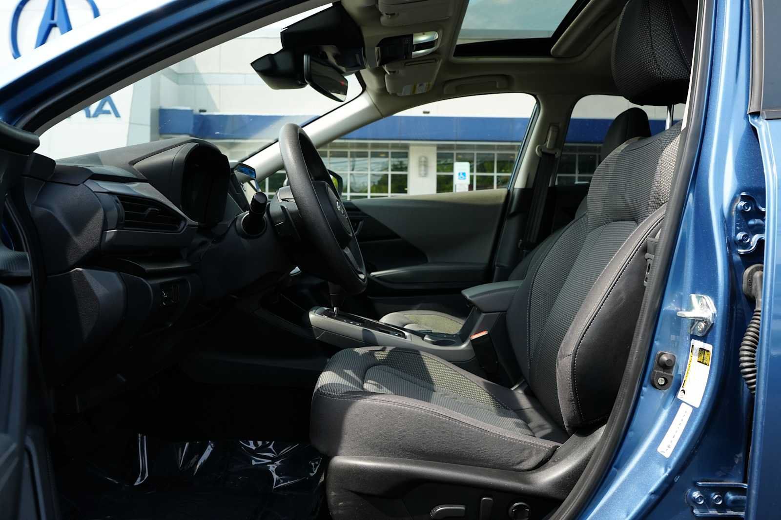 Used 2024 Subaru Crosstrek 2.0i Premium AWD/4WD image 15