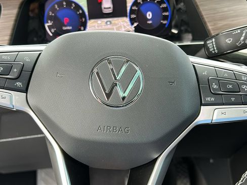 Used 2026 Volkswagen Atlas SEL AWD/4WD image 12