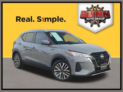Used 2023 Nissan Kicks SV