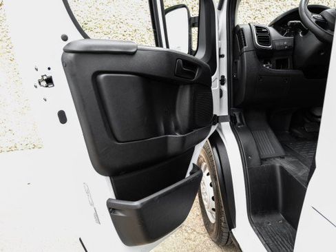 Used 2023 RAM ProMaster 2500 FWD image 33