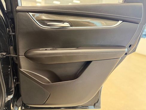 Used 2021 Cadillac XT5 Sportv AWD/4WD image 36