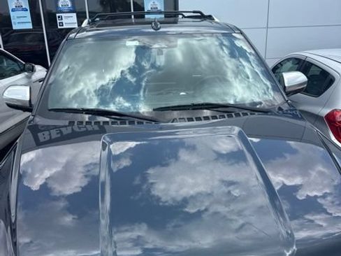 Used 2023 Ford Expedition Max Platinum AWD/4WD image 10