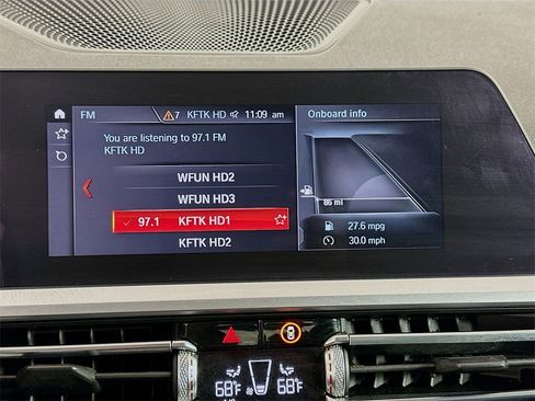 Used 2020 BMW 330i xDrive Sedan w/ Convenience Package image 15