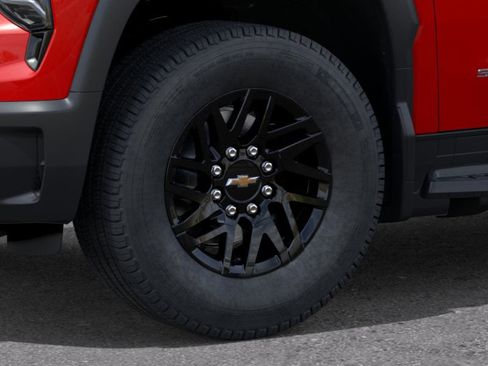 New 2025 Chevrolet Silverado EV LT image 10