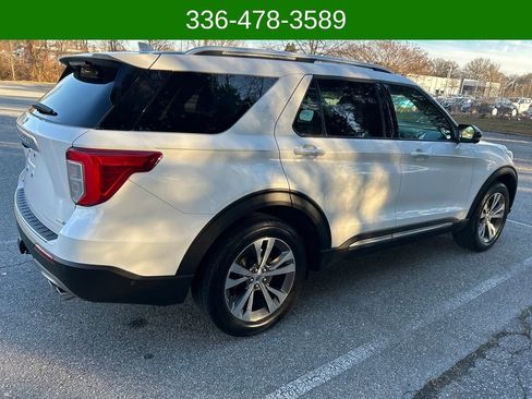 Certified 2020 Ford Explorer Platinum w/ Premium Technology Package image 5