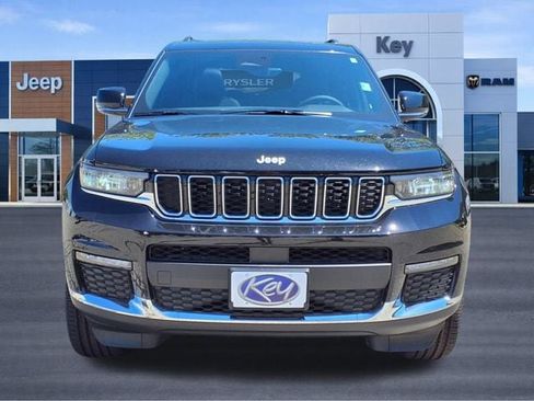 New 2025 Jeep Grand Cherokee L Limited w/ Trailer Tow Package AWD/4WD image 22