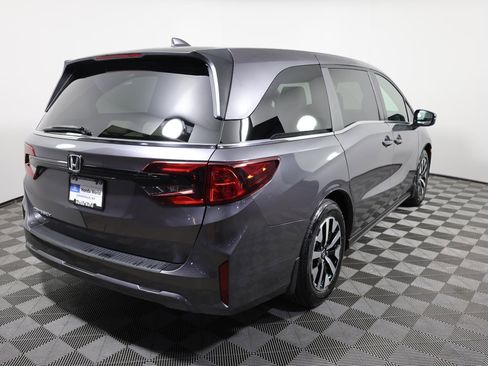 Used 2026 Honda Odyssey EX-L image 5