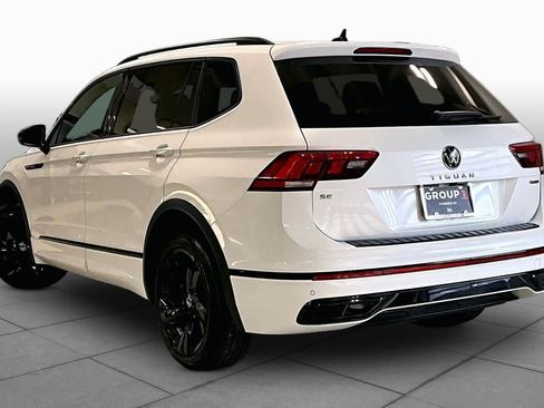 Used 2023 Volkswagen Tiguan SE R-Line AWD/4WD image 12