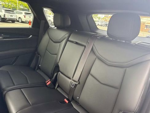 Certified 2023 Cadillac XT5 Premium Luxury AWD/4WD image 32
