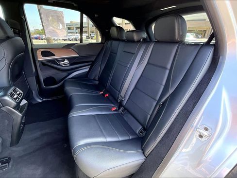 Used 2025 Mercedes-Benz GLE 350 4MATIC image 18