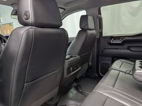 Used 2024 Chevrolet Silverado 1500 RST w/ Redline Edition AWD/4WD image 13