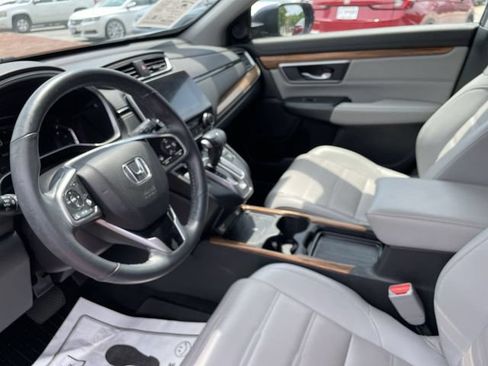 Used 2020 Honda CR-V Touring image 14